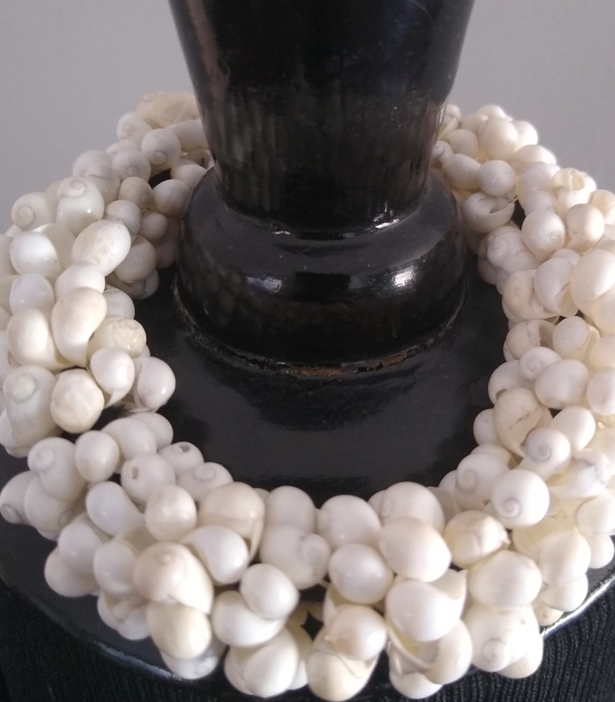 White shell bracelet